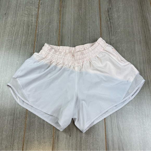 Lululemon Hotty Hot Short Asymmetrical Butter Pink Size 4 Style: W7AS9S - Picture 4 of 10